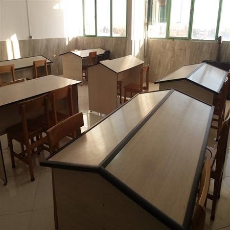 سالن مطالعه